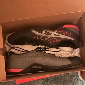 ASICS fortius trainers men’s size 12